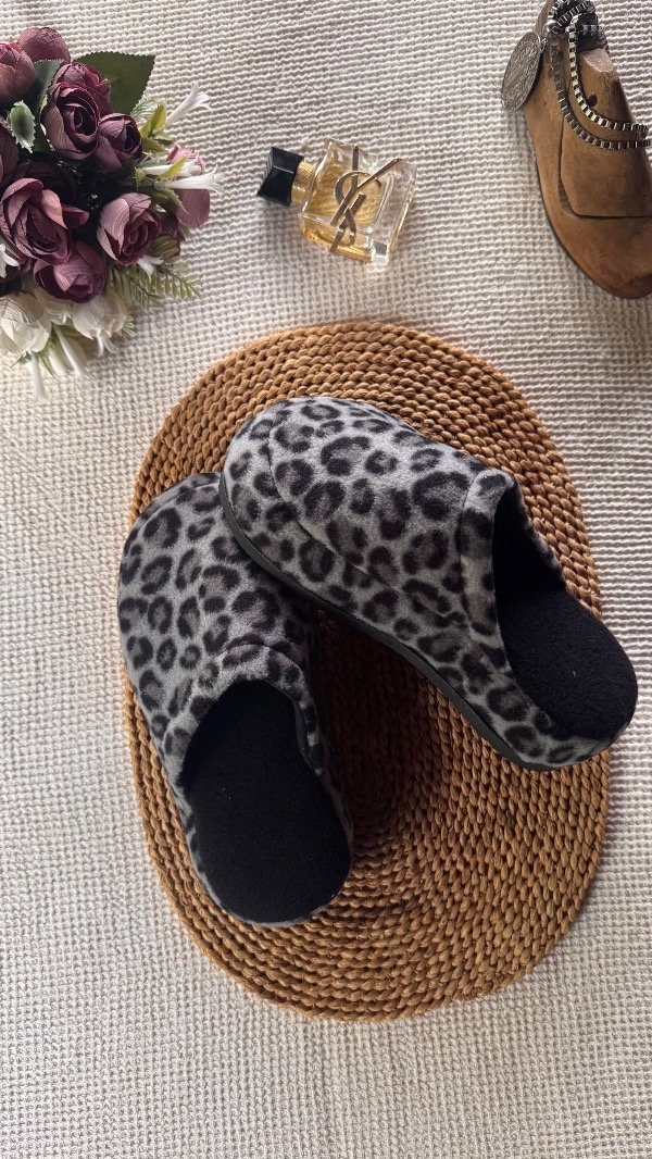 Producto - Pantuflón print gris