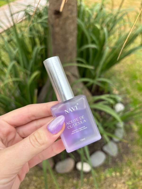 Producto - Aceite de cuticulas navi