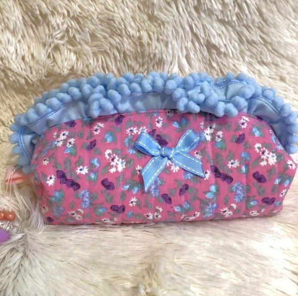 Producto - Neceser Romántico/Coquette "FLORES Y POMPONES"