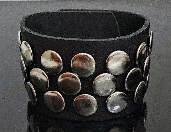 Producto - Pulsera Cuero Negro Tachas