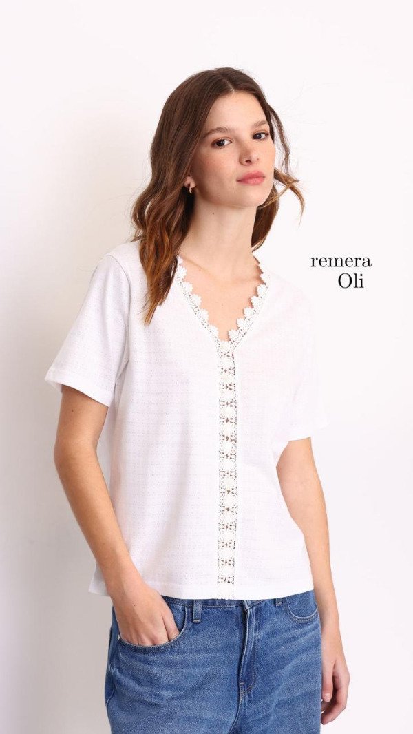 Producto - REMERA OLI