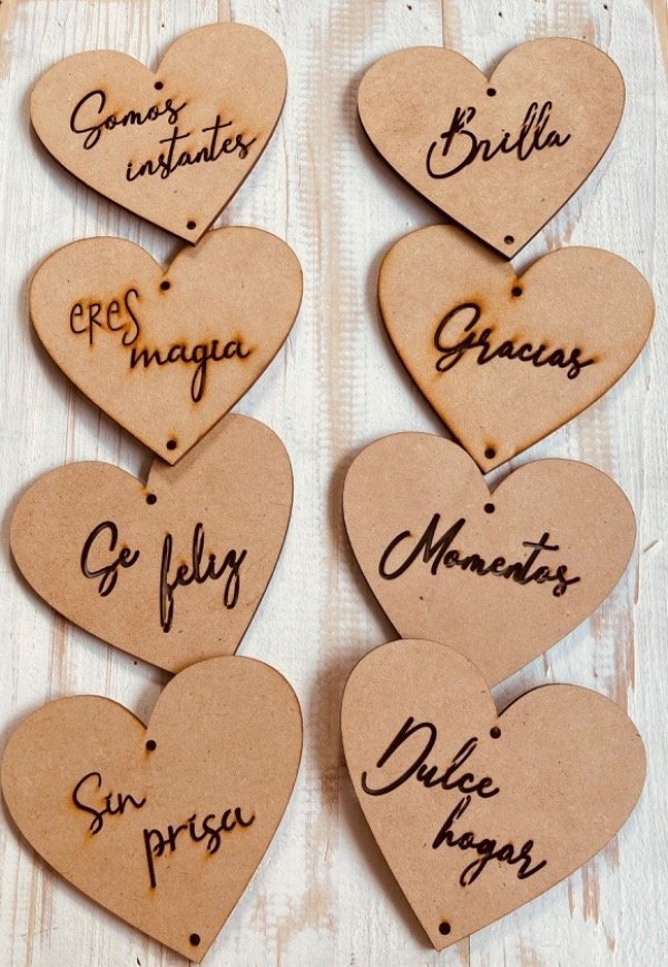 Producto - Kit x 8 corazones 10 cm