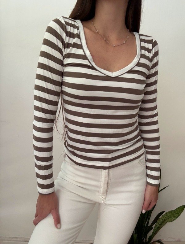 Producto - REMERA RAYADA SOFT (RM1770)