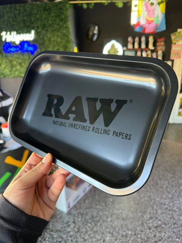 Producto - BANDEJA RAW BLACK METAL - SMALL