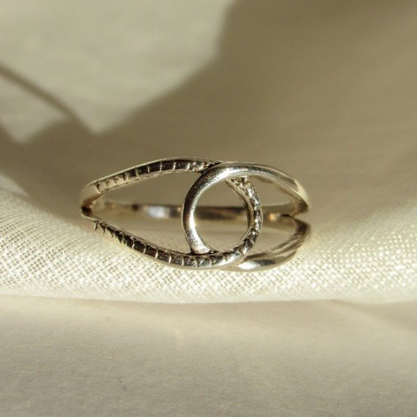 Producto - Anillo Enlazado