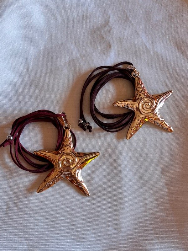 Producto - dije estrella espiral (dorado)