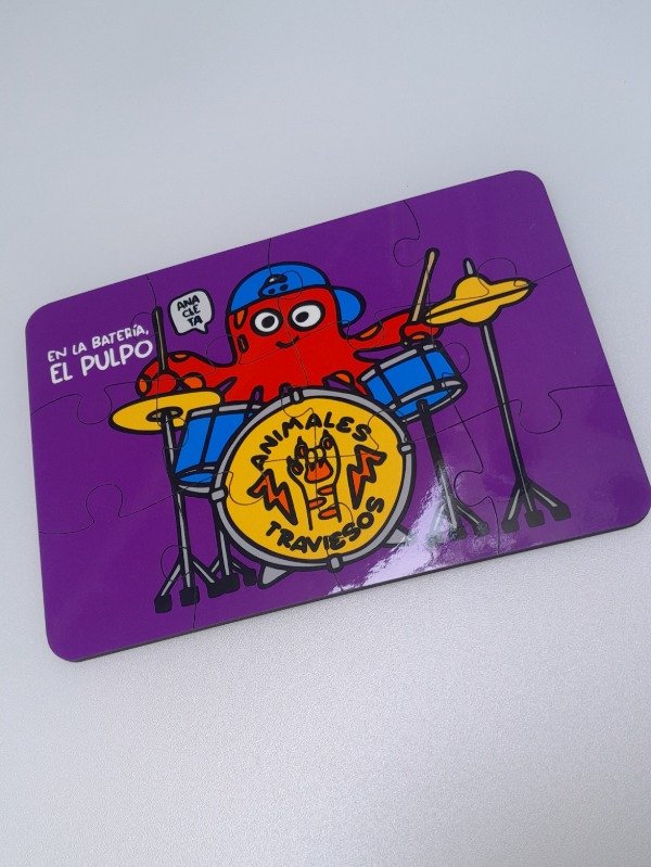 Producto - "EL PULPO OCTAVIO EN BATERIA" . (Esta historia continúa...)