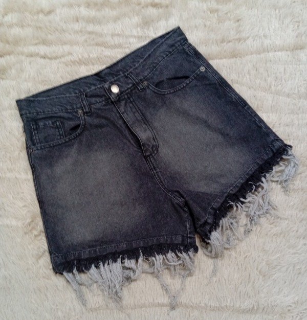 Producto - Short de jeans flecos negro