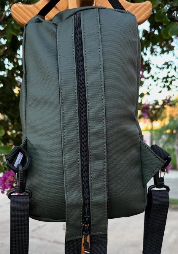 Producto - MORRAL ENGOMADO CRUZADO / MOCHILA