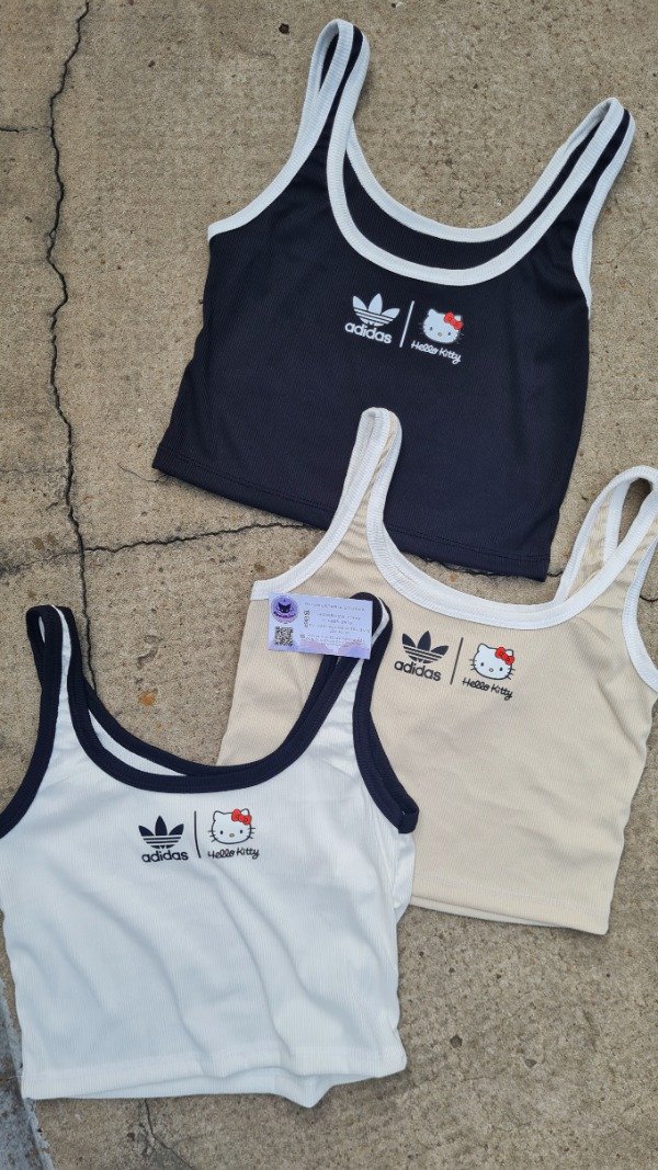 Producto - Top hello kitty adidas