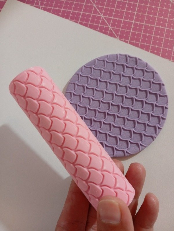 Producto - Rodillo textura escamas negativo