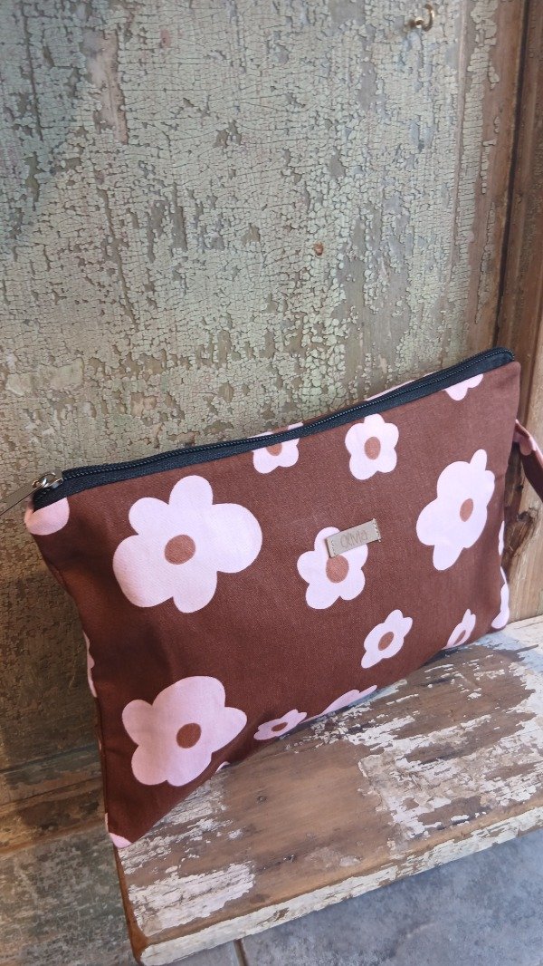Producto - Sobre neceser flor