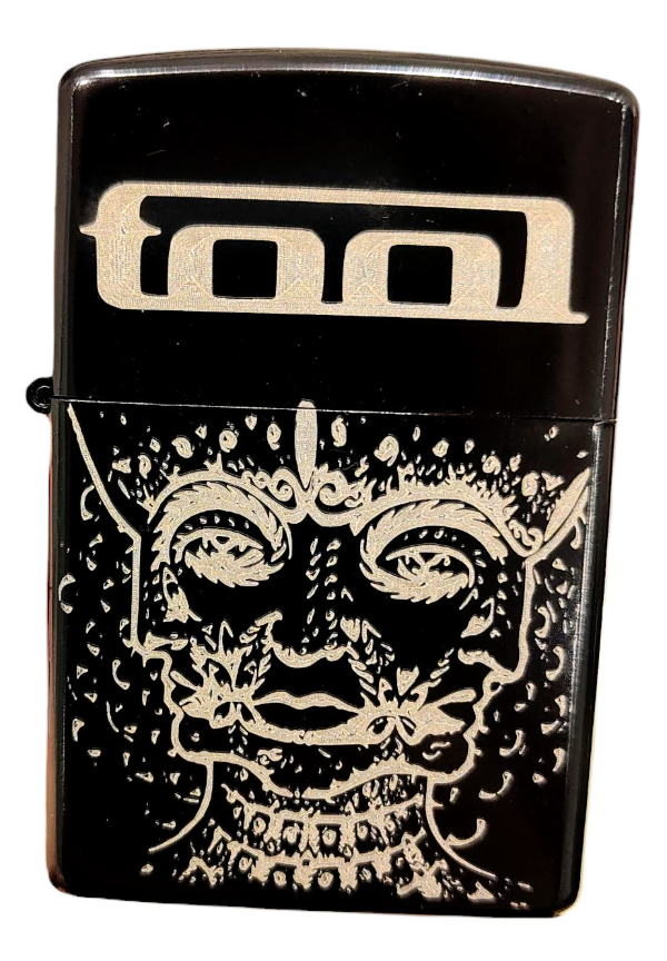 Producto - ENCENDEDOR RECARGABLE A BENCINA TOOL 10.000 DAYS