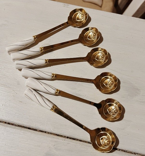 Producto - Cuchara con mango corta