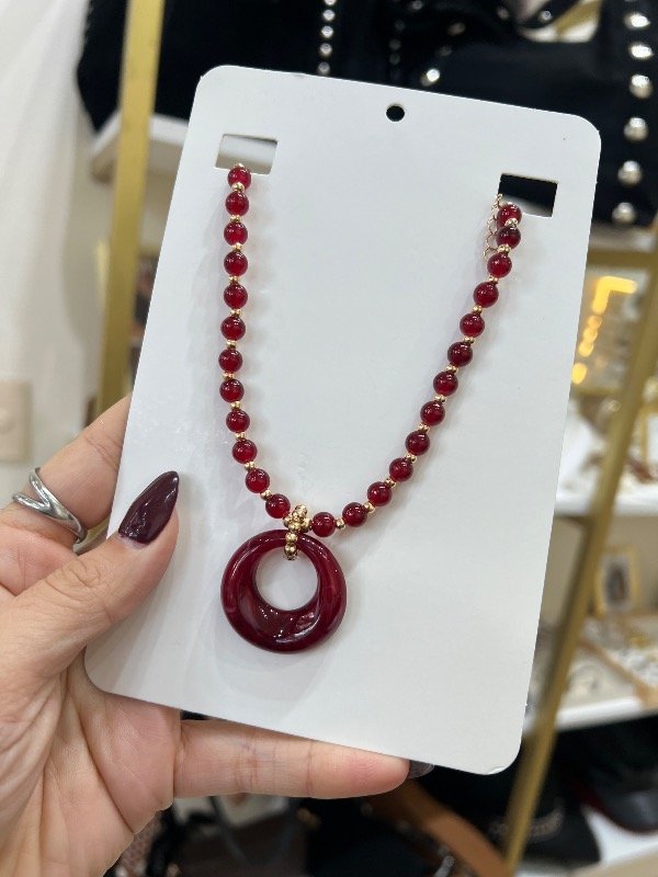 Producto - Collar Bordo Canutillos