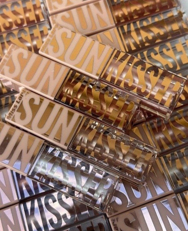 Producto - Iluminador sunkisser miss lara - 0