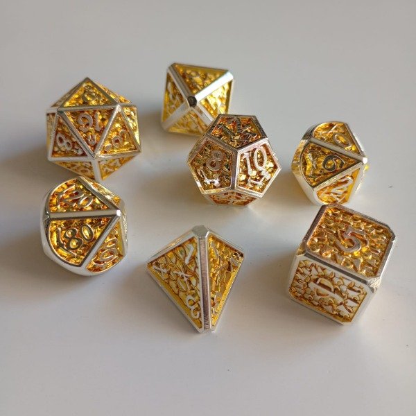 Producto - Set Dados de Rol METÁLICOS - Gold+White - 2