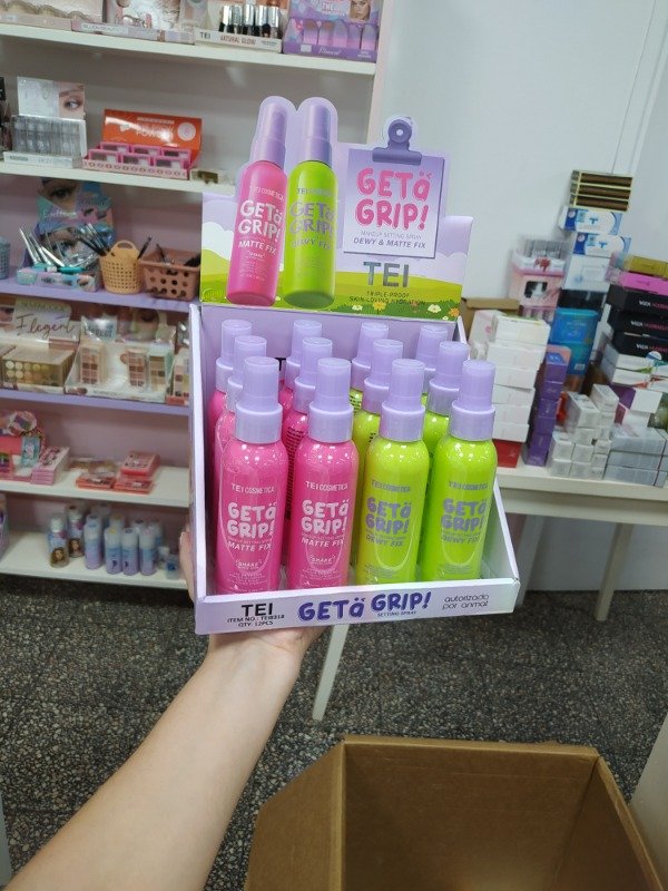 Producto - Fijador de maquillaje matte o hidratante tei