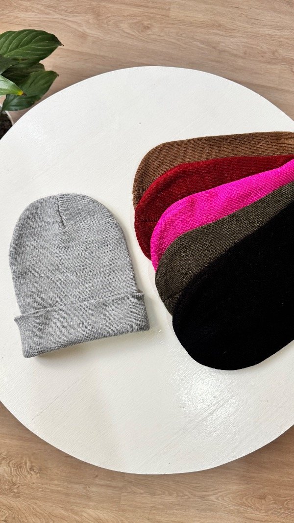 Producto - Gorro Rocky gris