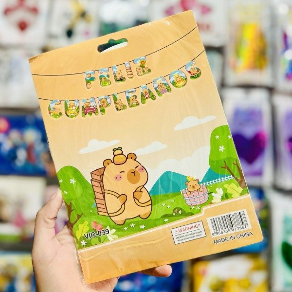 Producto - Banderín Capybara Feliz Cumpleaños