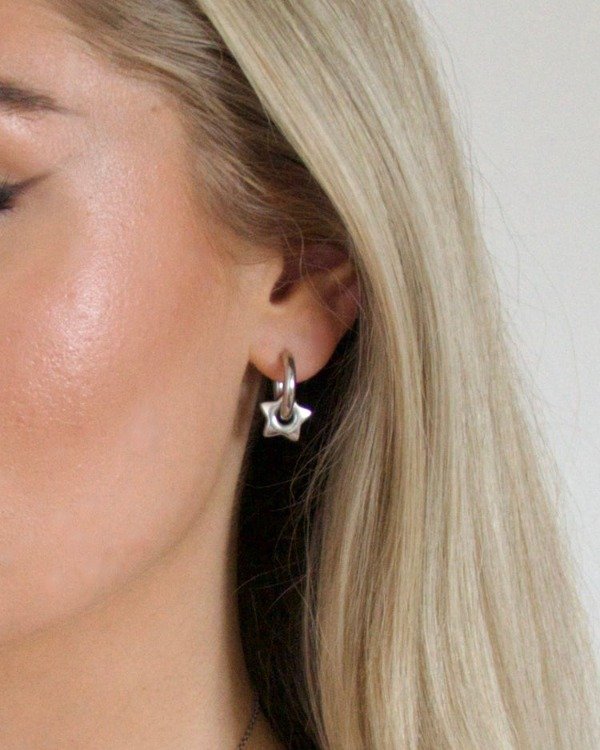 Producto - Aros argolla y dije estrella clip P - 0