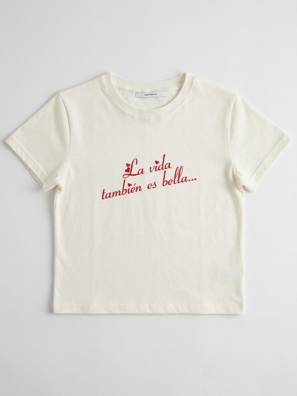 Producto - La vida es bella en off white y calce baby tee