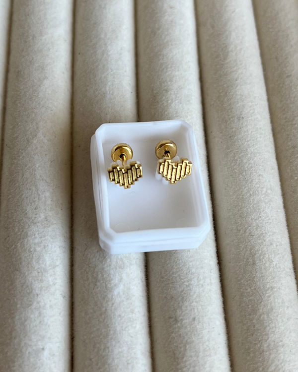 Producto - Abridores corazón de acero dorado