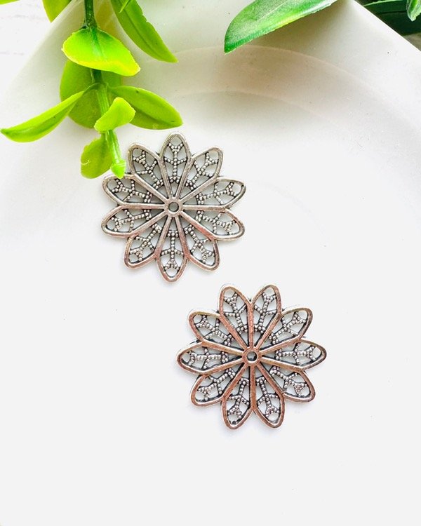 Producto - FLOR LUCERITO ACERO PLATEADO