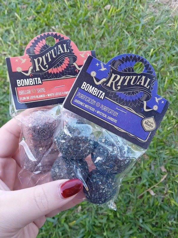 Producto - bombita de humo ritual de sagrada madre