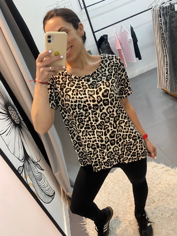 Producto - Remera animal print
