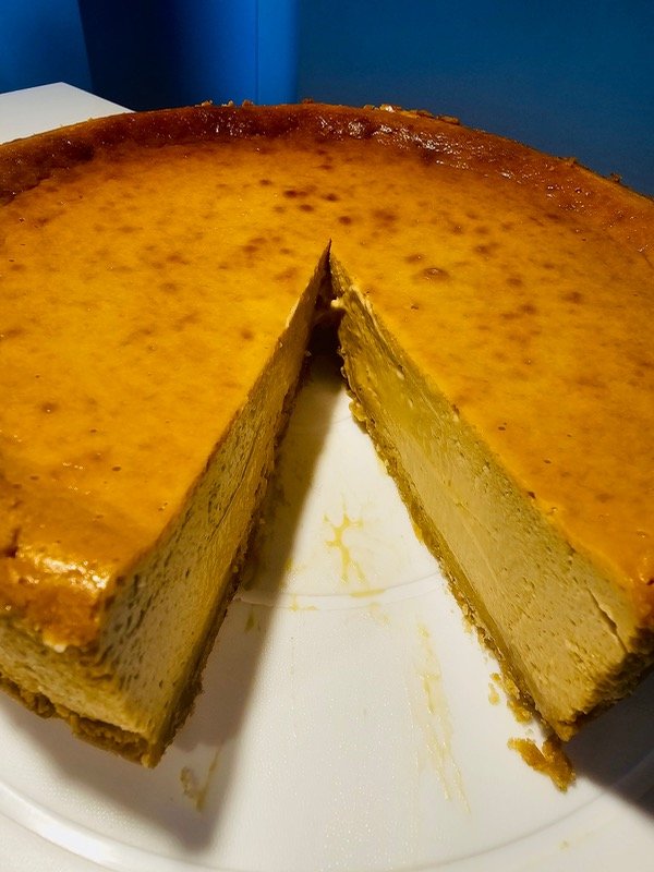 Producto - Tarta vasca de dulce de leche tamaño grande