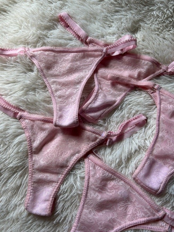 Producto - Less Rosa navideña