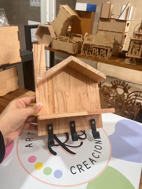 Producto - PORTA LLAVES CASITA PARAISO 3 COLG