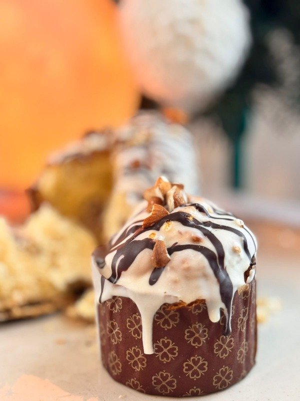 Producto - PAN DULCE CON ALMENDRAS Y CHOCO BLANCO