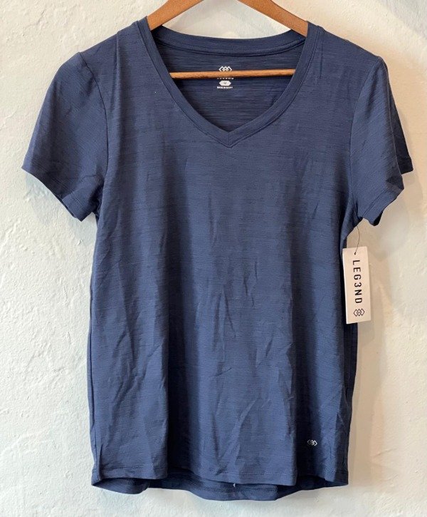 Producto - Remera V Azul