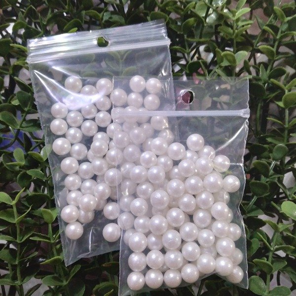 Producto - Perlas nacaradas blancas x 35grs.
