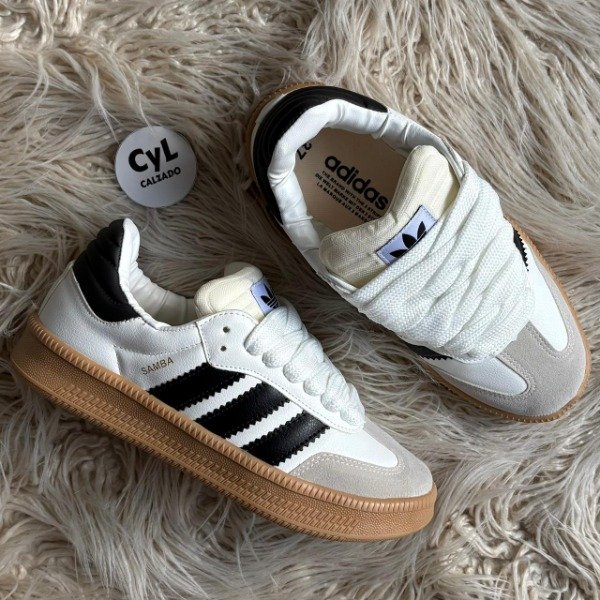 Producto - Adidas Samba XLG Clásicas