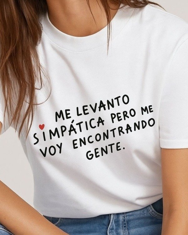 Producto - Remera Miss Simpatía