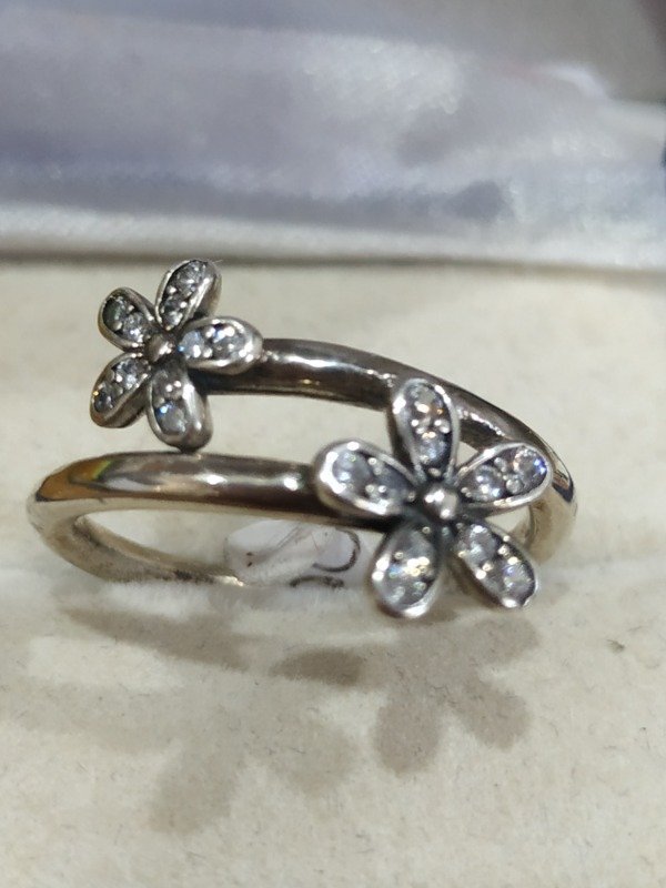 Producto - Anillo Pandora flor plata 925