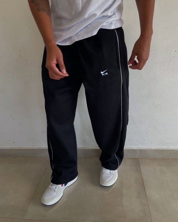 Producto - Pantalones Nike air Premium