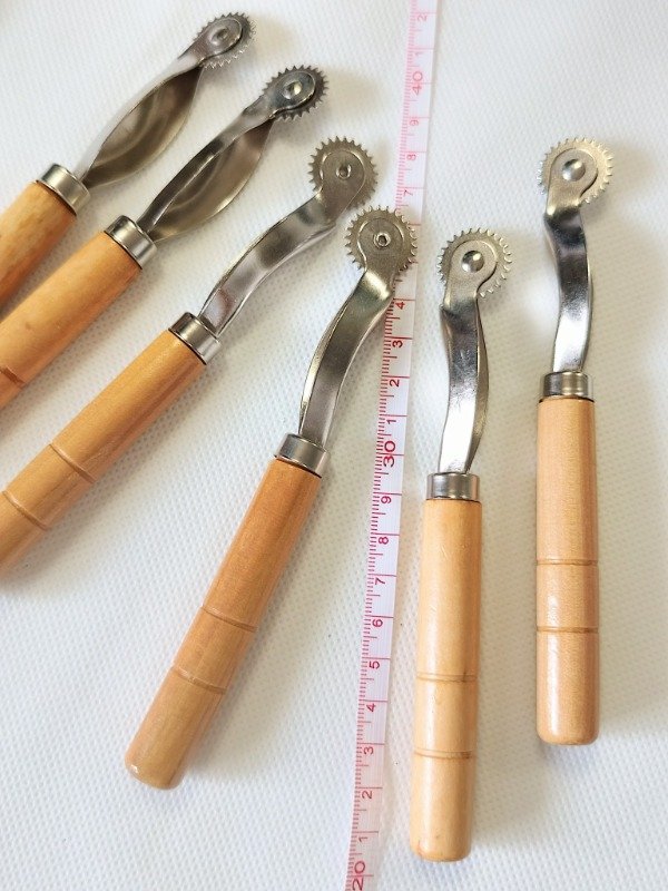 Producto - Rueda marca tela madera - 1