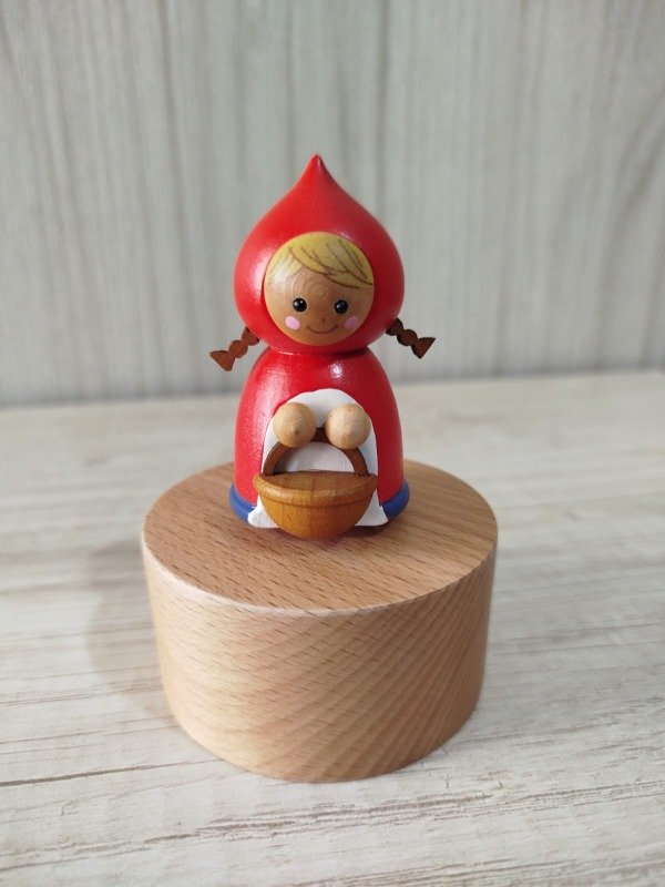 Producto - Mini Cajita "Caperucita roja"