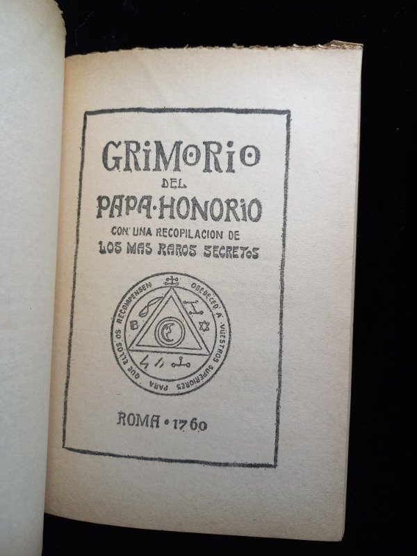 Producto - Enchiridiones, Grimorios y Pentaculos - 5