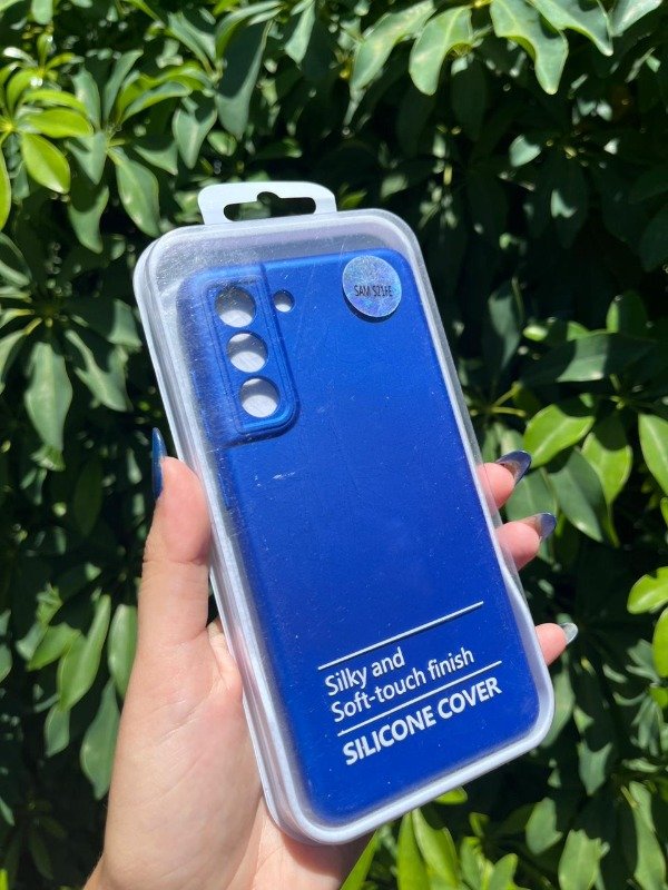 Producto - S21 fe Silicona con felpa azul