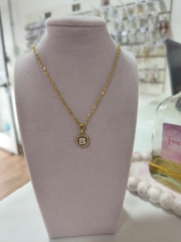 Producto - Cadenita cubic brillo ad