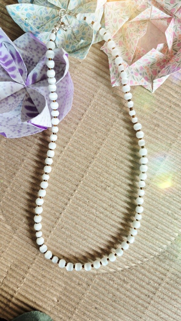 Producto - Collar Ojo de Gato Blanco
