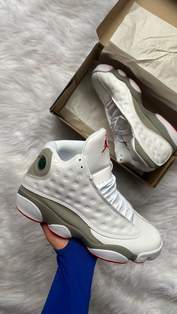 Producto - JORDAN RETRO 13 WOLF GREY - 0