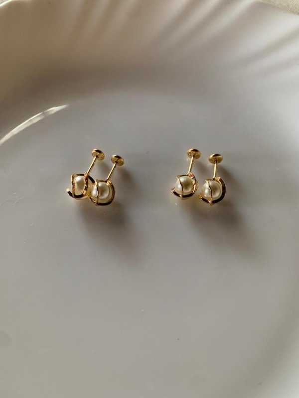 Producto - Abridores perla engarzada 7mm - Acero dorado