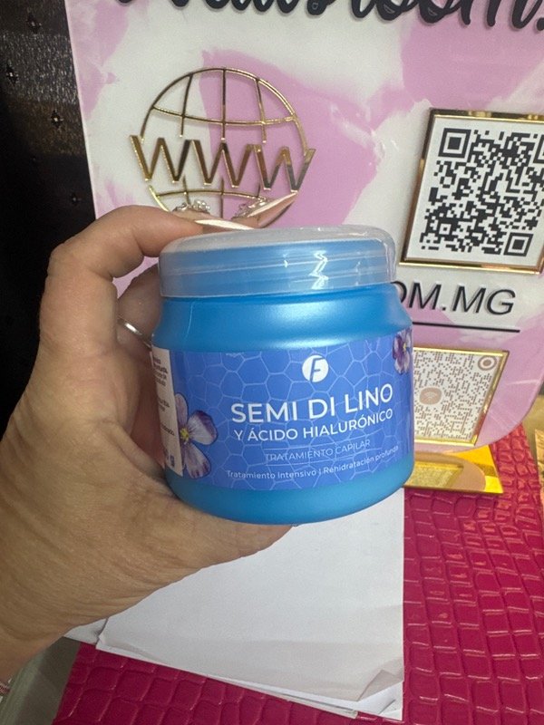 Producto - Tratamiento capilar semi de lino con acido hialuronico