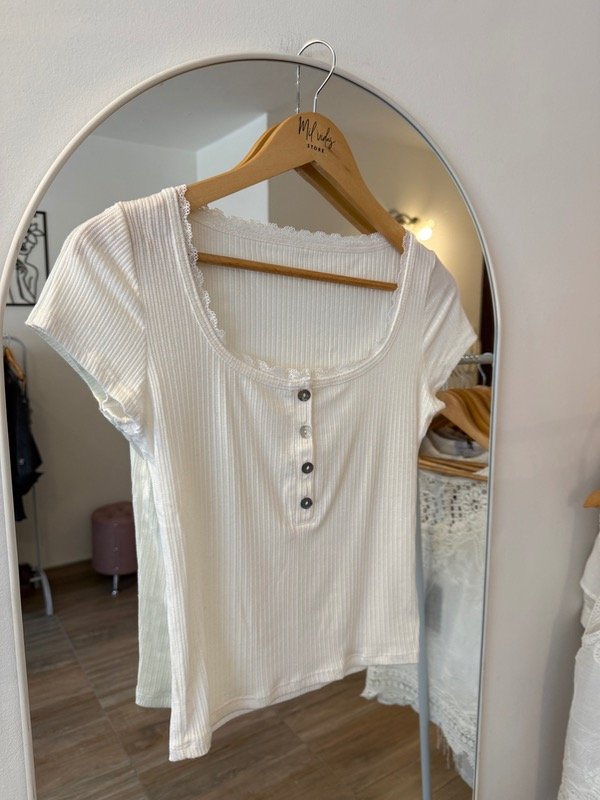 Producto - Remera Delfina básica Natural